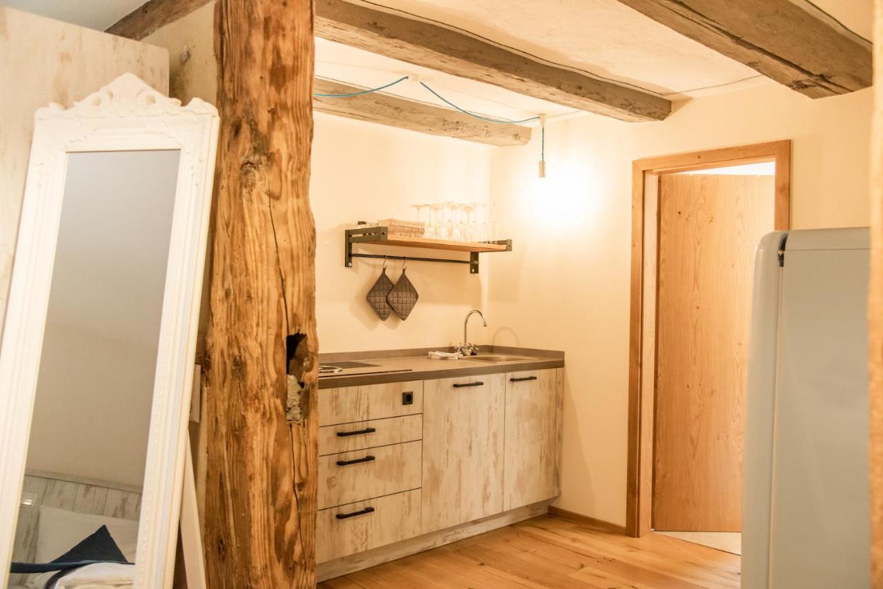 Baumgartners Dreiseithof - Historisch, Modern, Zentral Apartment Бад Кроцинген Екстериор снимка