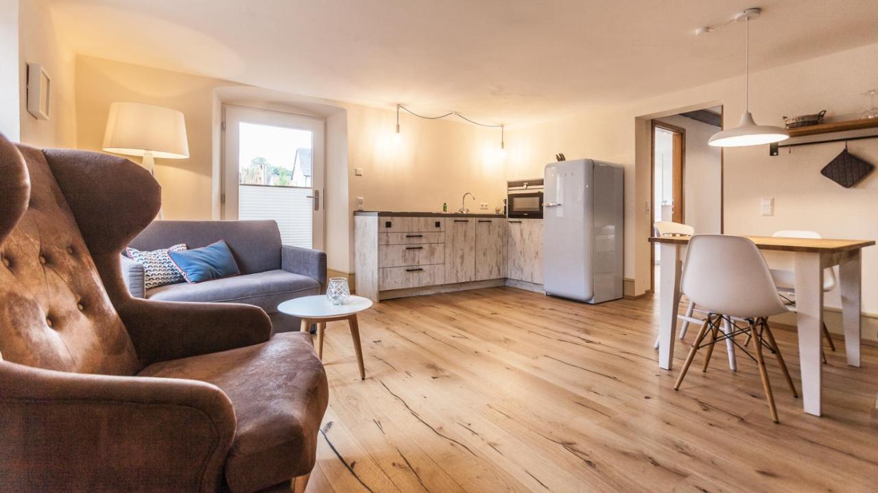 Baumgartners Dreiseithof - Historisch, Modern, Zentral Apartment Бад Кроцинген Екстериор снимка