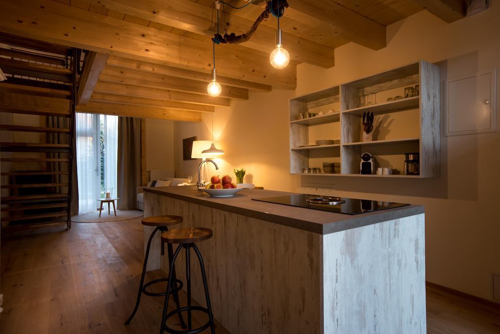 Baumgartners Dreiseithof - Historisch, Modern, Zentral Apartment Бад Кроцинген Екстериор снимка